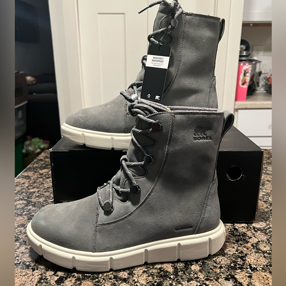 Sorel Quarry Chalk Explorer III Joan Waterproof Sz 10 NWT